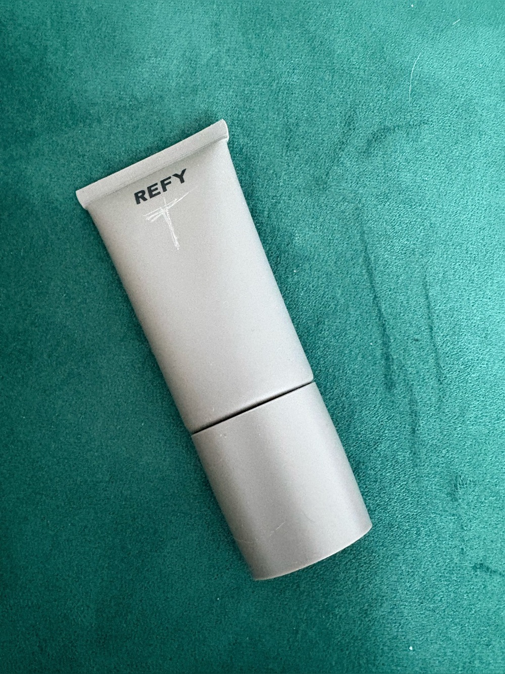 REFY Primer Tube - Light Gray